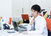 新卒人事担当者の一番の悩み。内定辞退を防止し、自社への入社をいかに成功させるか？