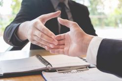 【早期内定とオワハラの実態】内々定をもらった後に取るべき行動と確認しておくべきこと