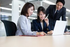 【人事・採用担当者向け】学生からの知名度が低い企業が優秀な新卒エンジニアを採用するには